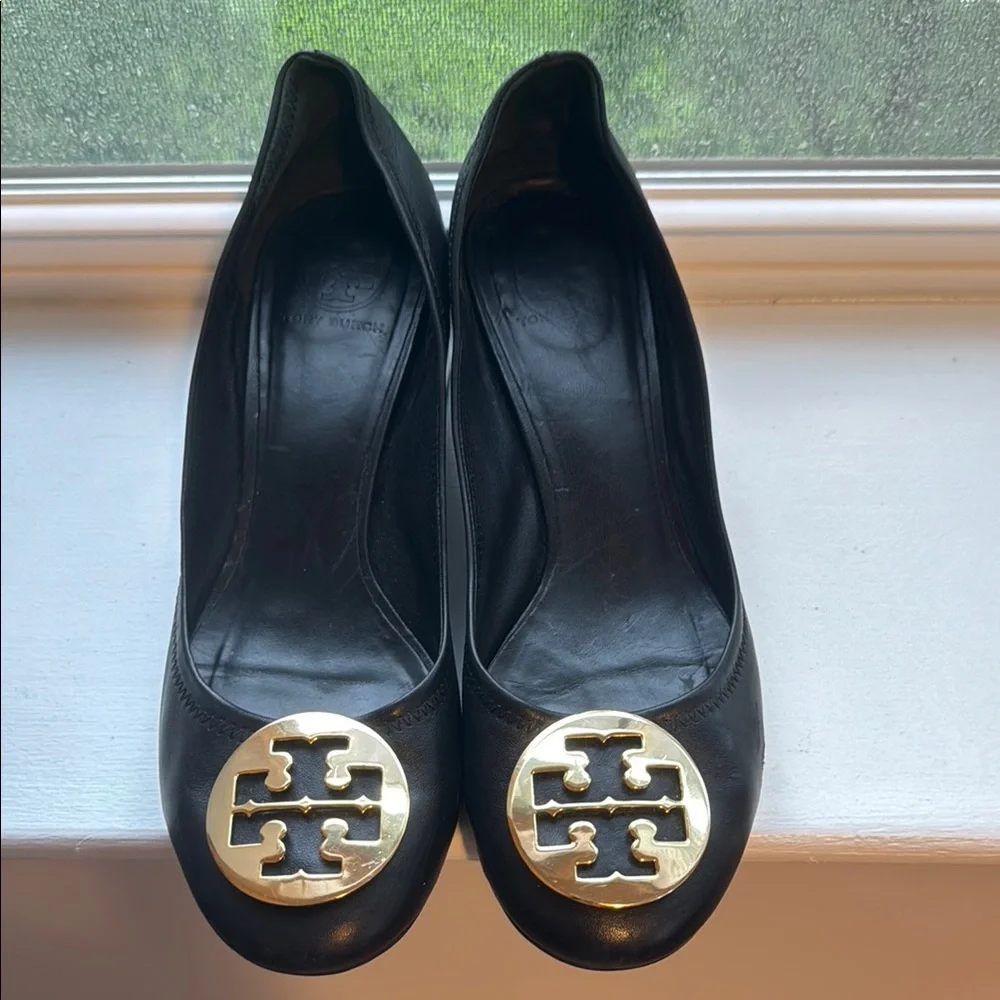 Tory Burch Black Leather Women's Shoes - Picture 5 of 5